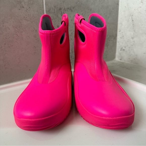 Jordan Pink Girls Boots Size 3 Youth - Picture 3 of 15